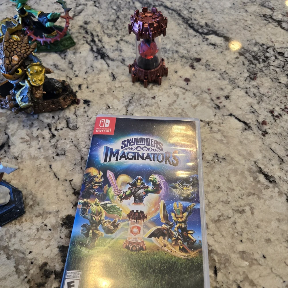 Skylanders Imaginators Switch Game And 16 Figurines - Picture 4 of 9